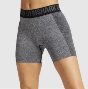 Gymshark • Flex Shorts